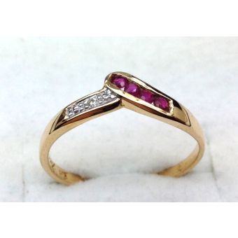 Kuldsõrmus-585 rubiinidega 1,40g