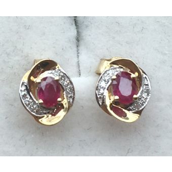 Kuldkõrvarõngad 585 0,60g