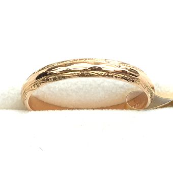 Kuld-585 mustriga abielusõrmus 3.52g