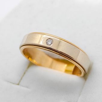 Kuld-585 abielusõrmus br.0,035ct.4,78g