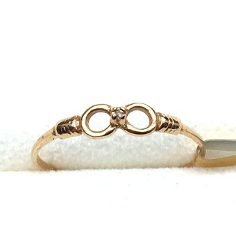 Kuld-585 kihlasõrmus teemandiga 0,70g