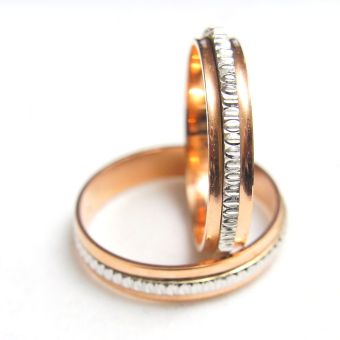 Kuld-585 abielusõrmus 2,23g