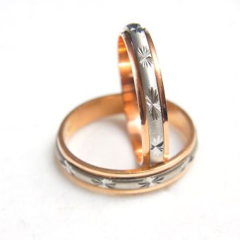 Kuld-585 abielusõrmus 2,88g